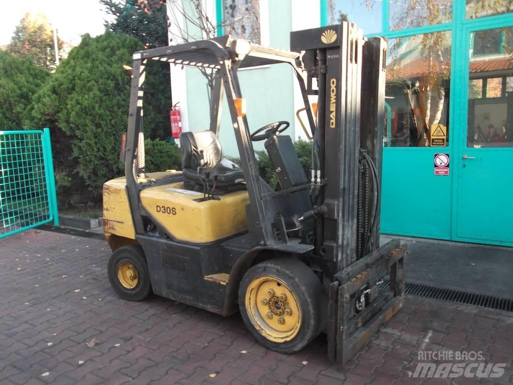 Daewoo D30S3 V-2372 Empilhadores Diesel