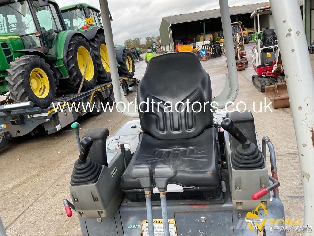 Takeuchi TB 219 Miniescavadeiras