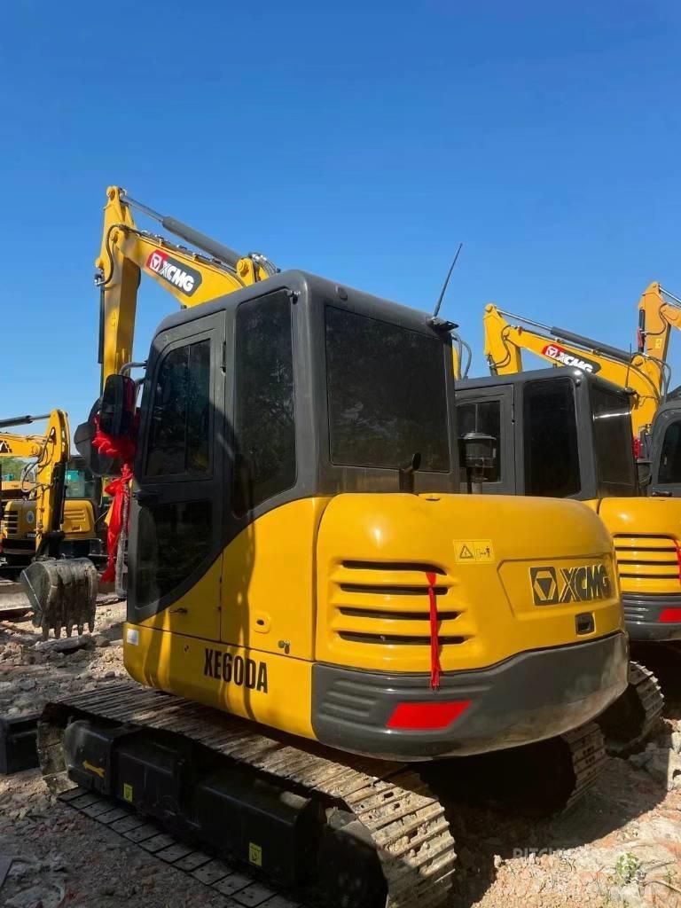 XCMG XE60A Miniescavadeiras