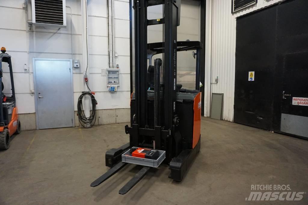 Toyota RRE140HE Empilhadores Elevadores