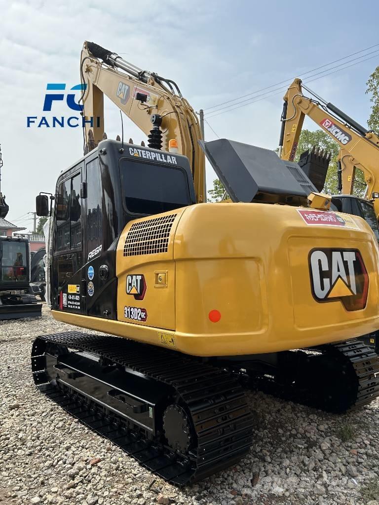 CAT 313 D2GC Escavadoras Midi 7t - 12t