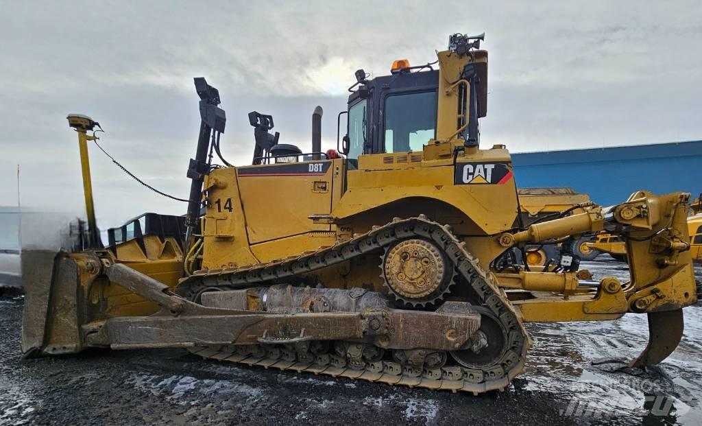 CAT D 8 T Dozers - Tratores rastos