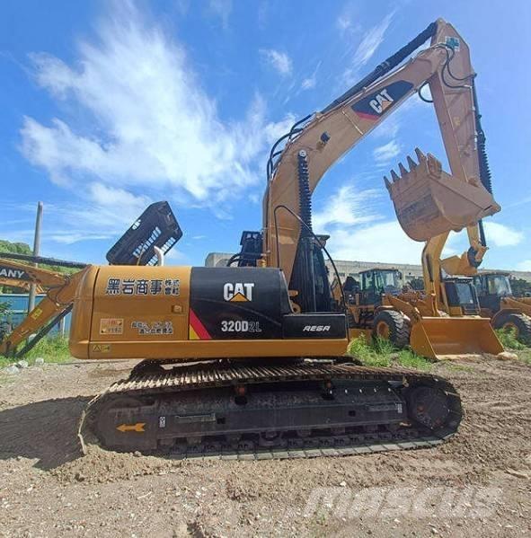 CAT 320D Escavadeiras de esteiras