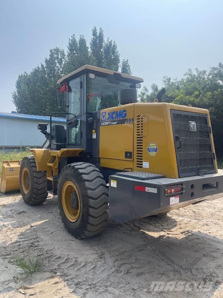 XCMG LW 300 FV Carregadeiras de rodas