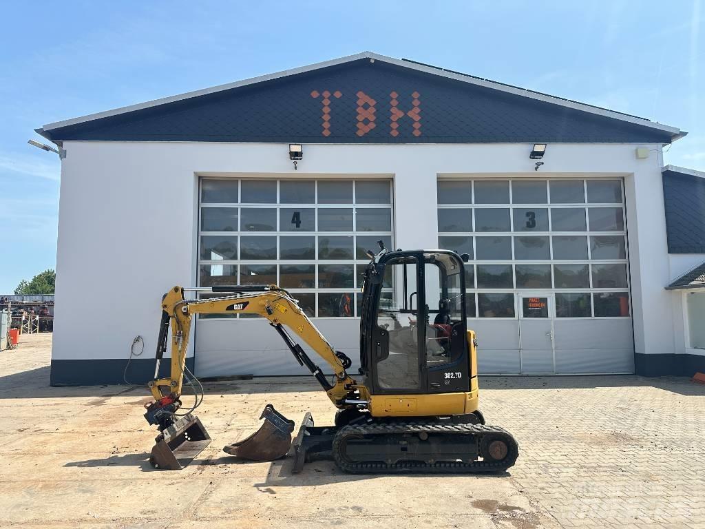 CAT 302.7 D CR Miniescavadeiras
