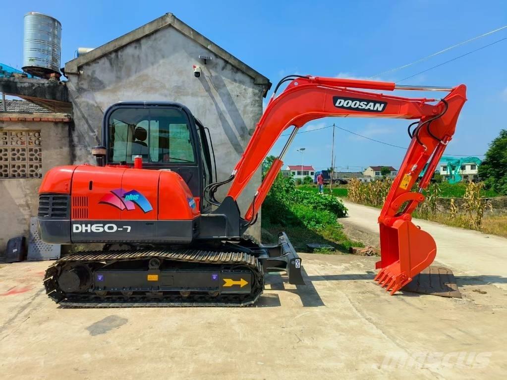 Doosan DH 60 Miniescavadeiras