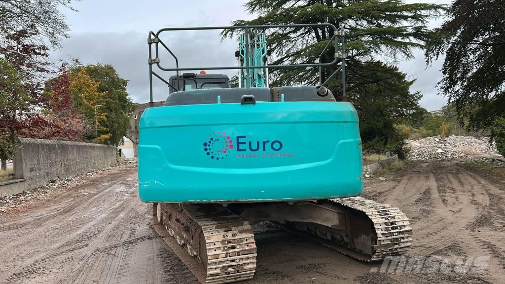 Kobelco SK210LC-10 Escavadeiras de esteiras