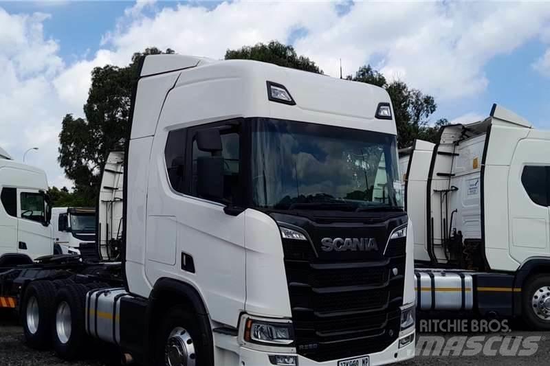 Scania R560 Outros Camiões