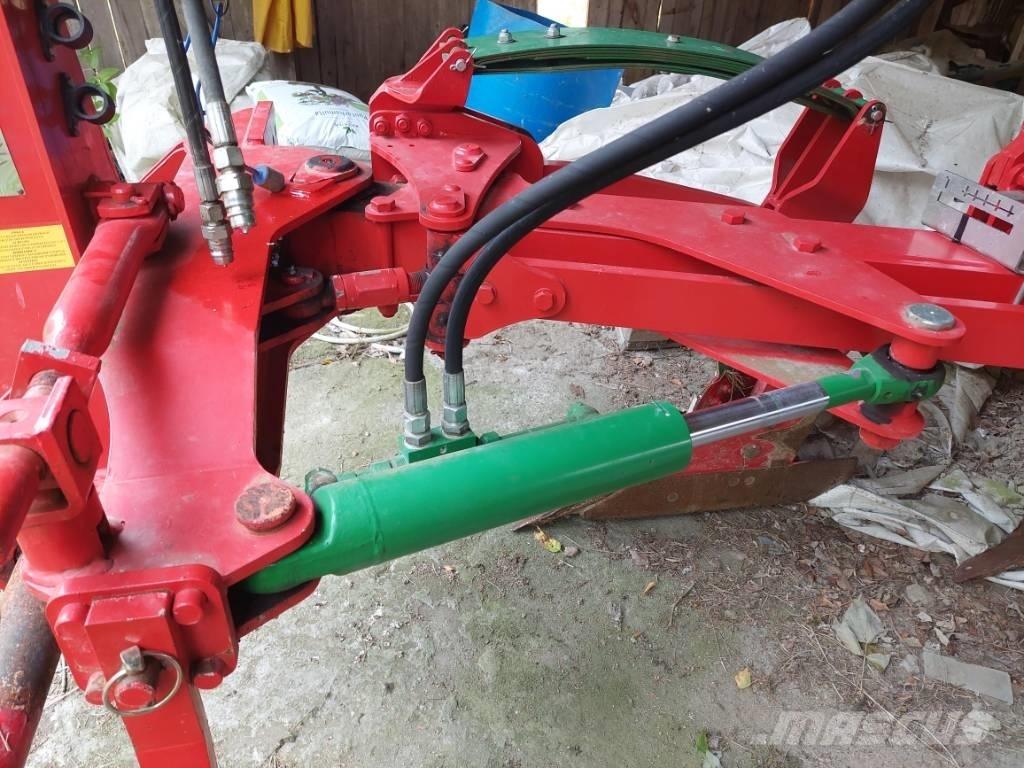 Unia TUR VARIO 5 R Charruas convencionais