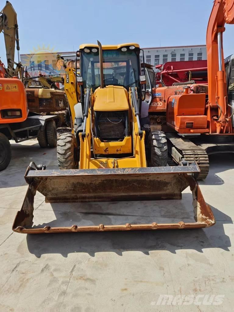 JCB 3 CX Retroescavadeiras