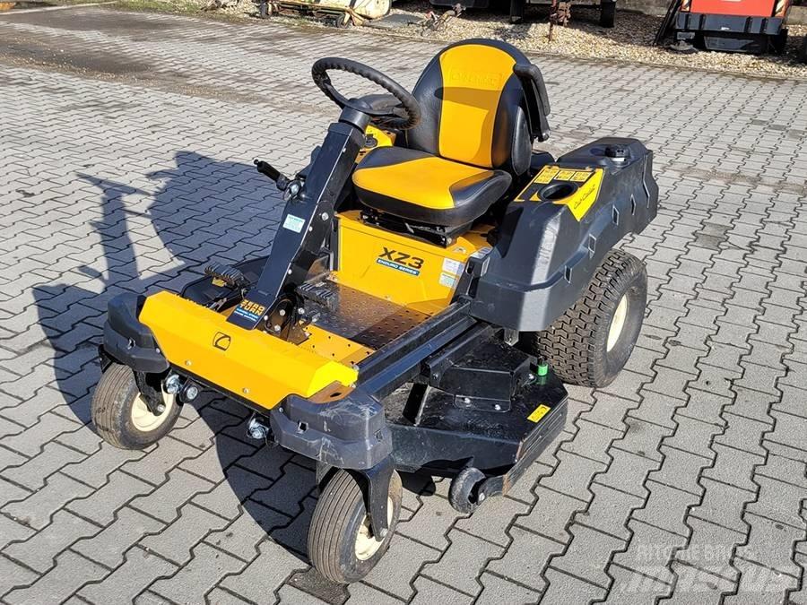 Cub Cadet ZX3 122 Corta-Relvas Riders