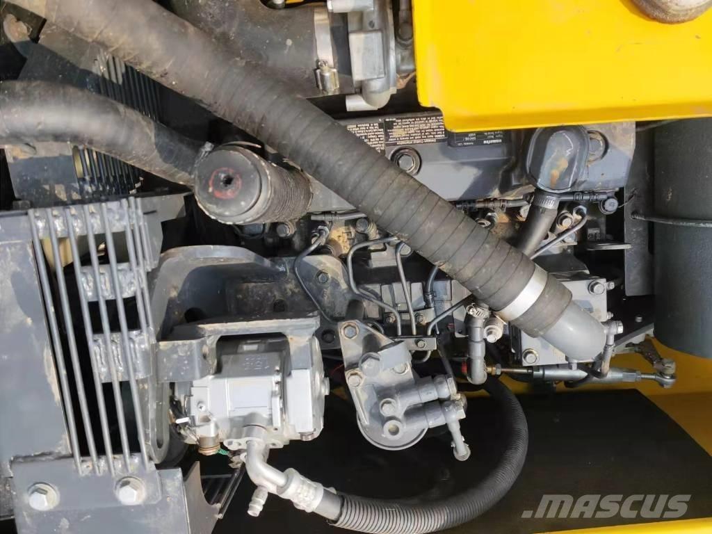Komatsu PC 130 LC Escavadeiras de esteiras