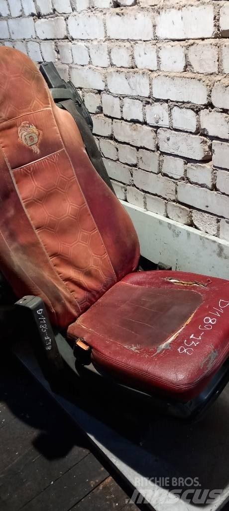 DAF XF 95.    1700022 Cabines e interior