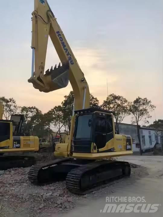 Komatsu PC200-8 Escavadeiras de esteiras