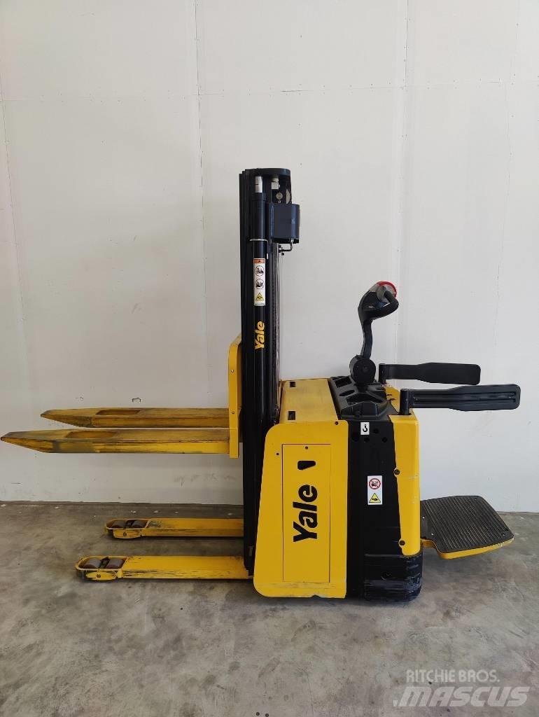 Yale MS15X (Vuokralla) Self propelled stackers