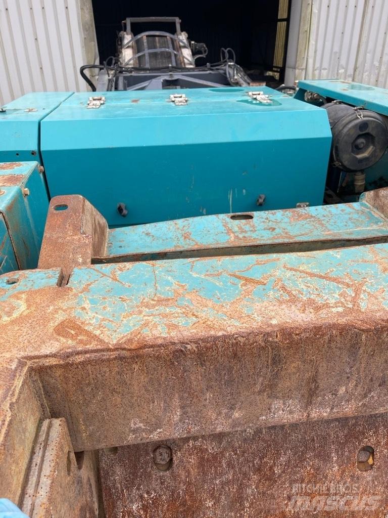 PowerScreen PTR400 Britadores móveis
