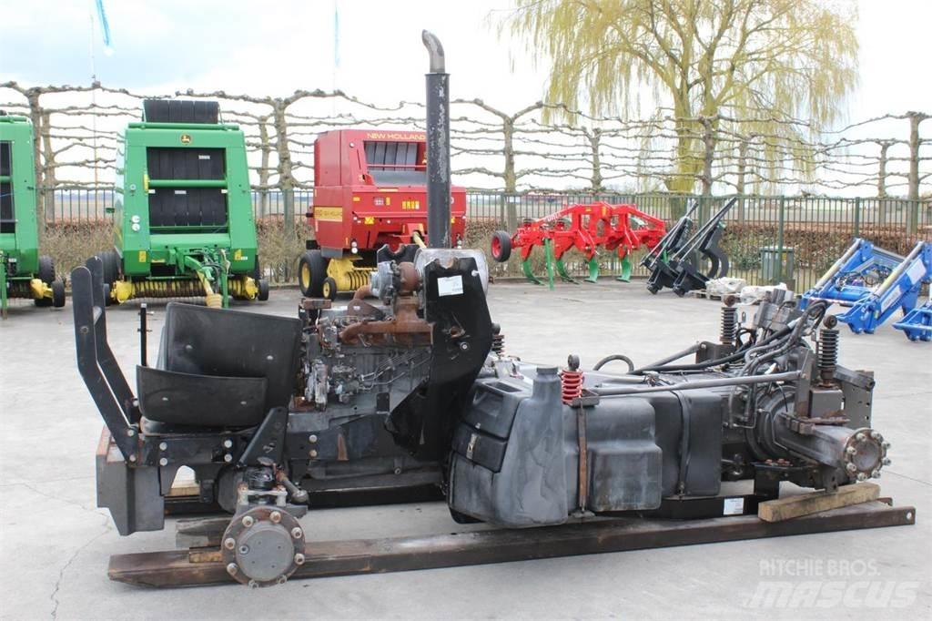 Renault Ares 626RZ Tratores Agrícolas usados