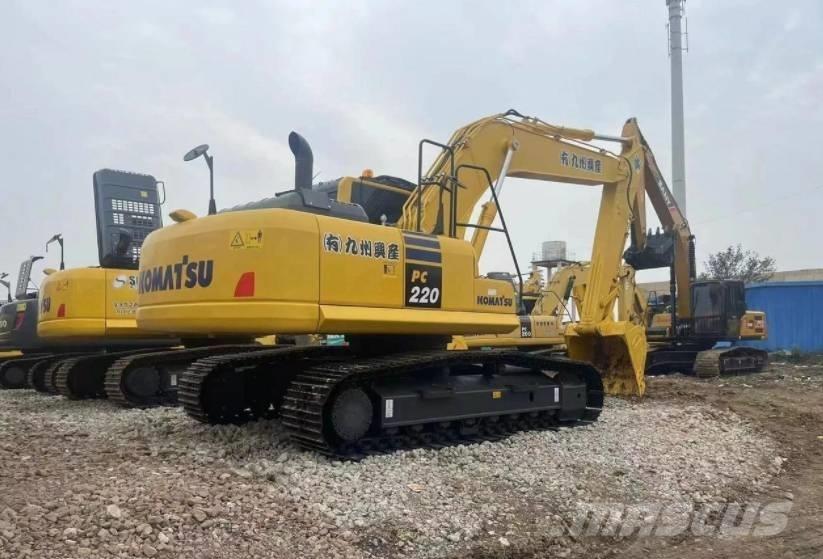 Komatsu 220-8K Escavadeiras de esteiras