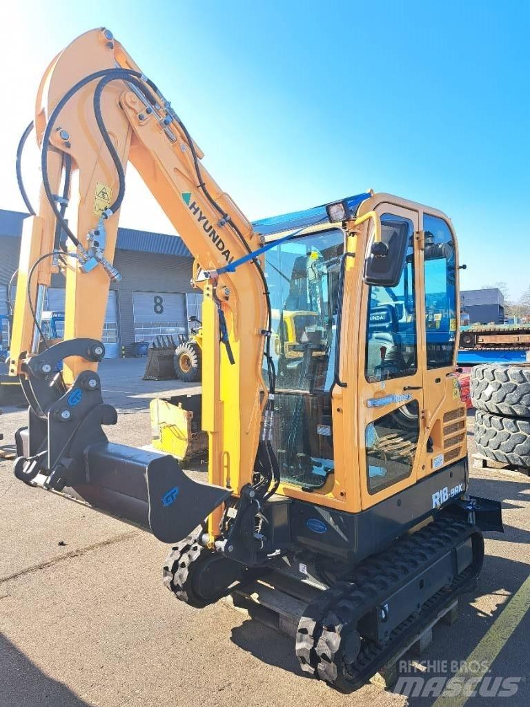 Hyundai R18-9AK Miniescavadeiras