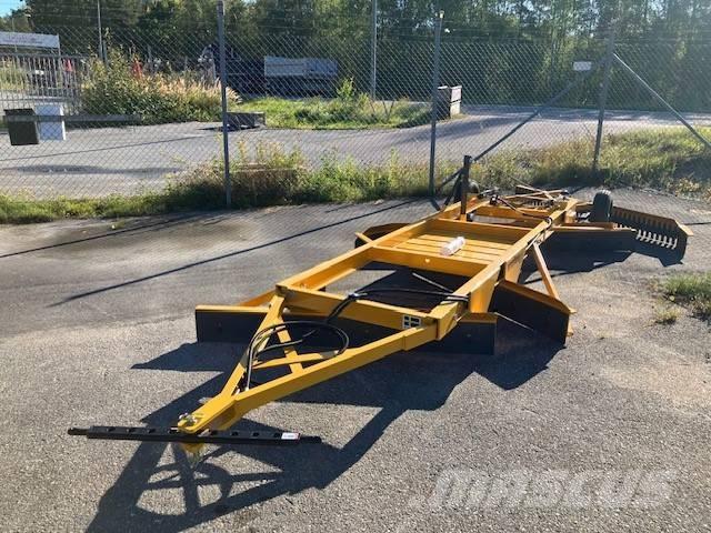 Vreten V3-220 Niveladoras de arraste