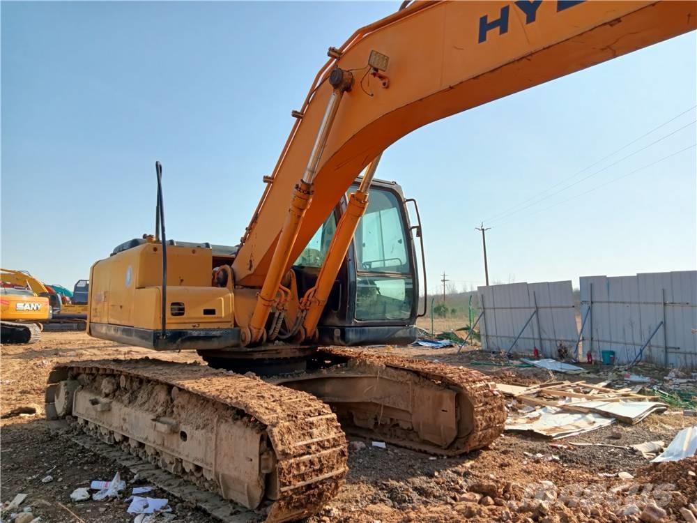 Hyundai R225LC-7 Escavadeiras de esteiras