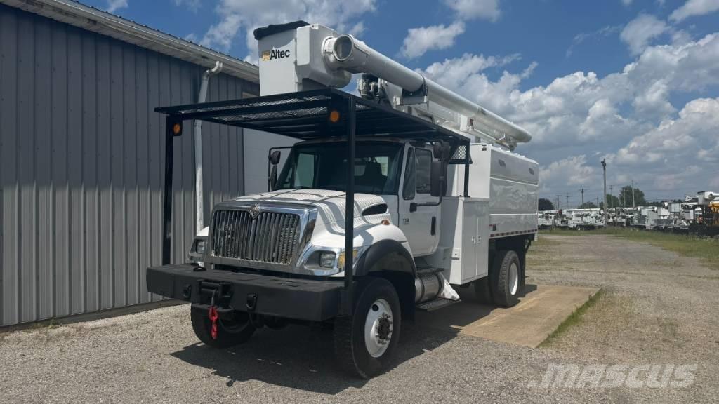 Altec LRV55 Plataformas aéreas montadas em camião