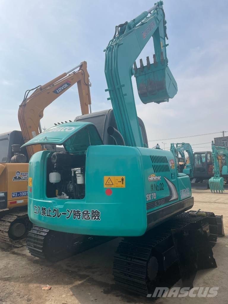 Kobelco SK 75 Escavadeiras de esteiras