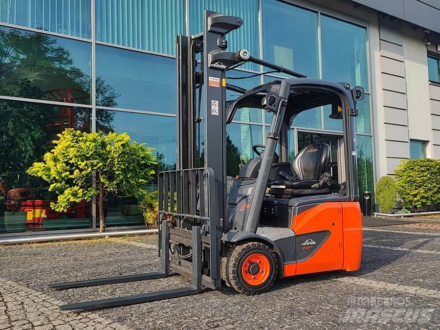 Linde E12-02 Empilhadores eléctricos
