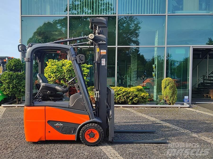 Linde E12-02 Empilhadores eléctricos