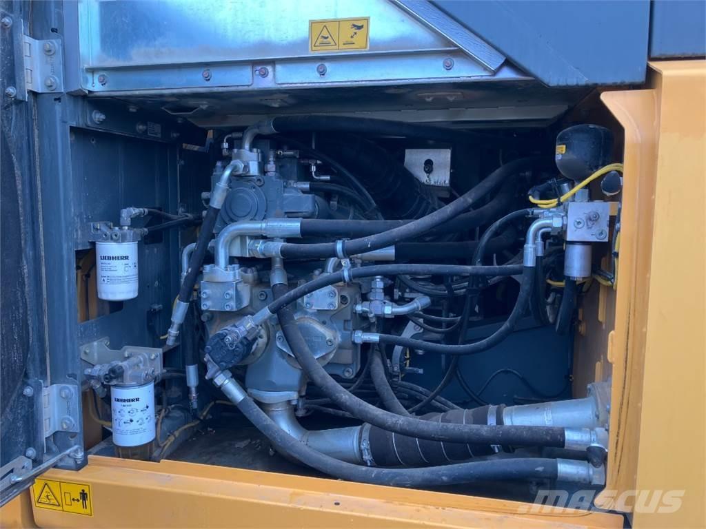 Liebherr R934 Escavadeiras de esteiras