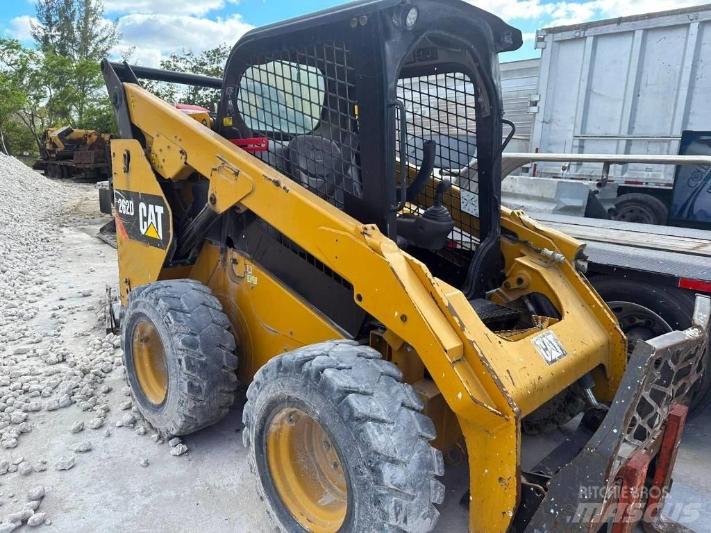 CAT 262 D Minicarregadeiras