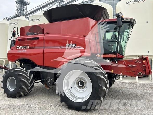 Case IH 8250 Ceifeiras debulhadoras