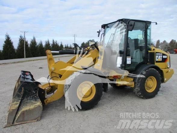 CAT 906M Carregadeiras de rodas
