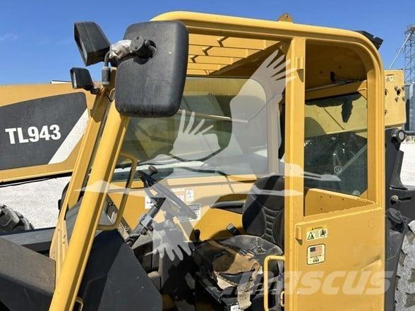 CAT TL943 Manipulador telescópico