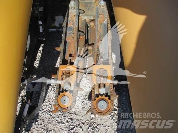 CLAAS 12-30 Ceifeiras debulhadoras compactas
