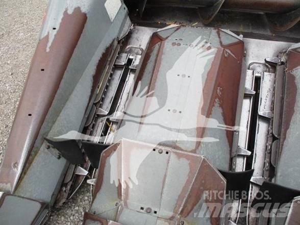 Gleaner 830 Ceifeiras debulhadoras compactas