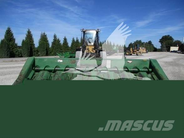 John Deere 843 Ceifeiras debulhadoras compactas