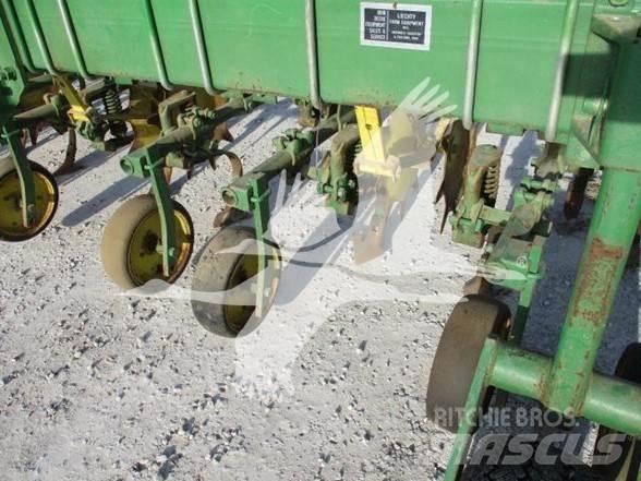 John Deere 85 Cultivadores de cultura em linha