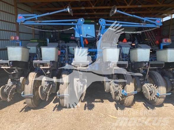 Kinze 2210 Plantadores
