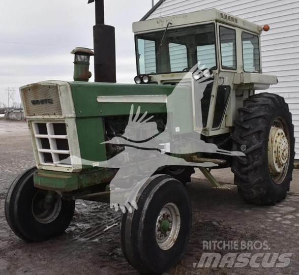 Oliver G1355 Tratores Agrícolas usados