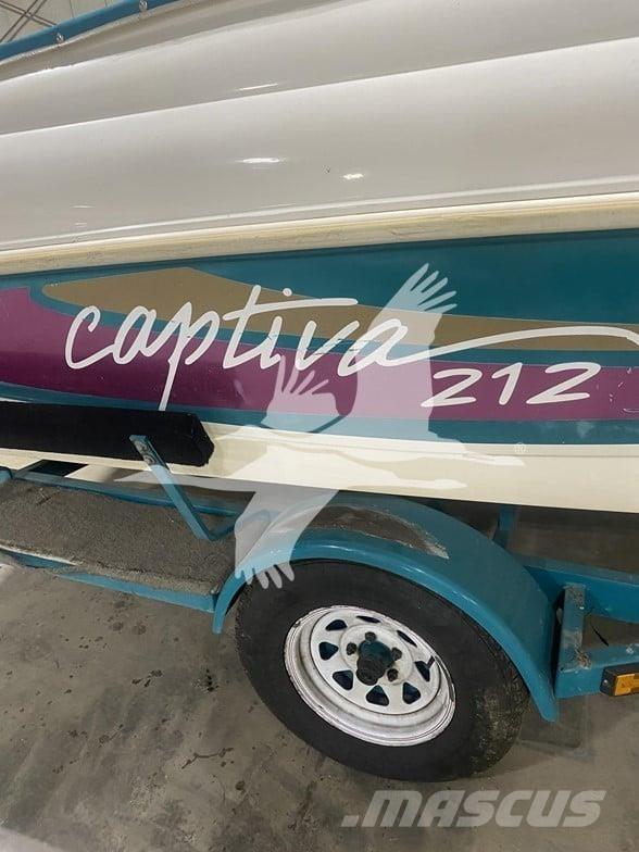  RINKER 21257LM Batelőes / barcaças