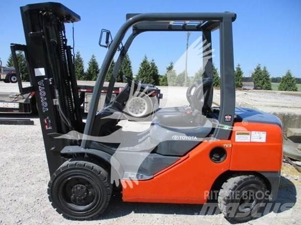 Toyota 8FDU30 Empilhadores Diesel