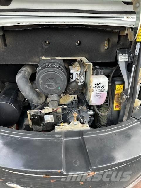 Bobcat E34 Miniescavadeiras