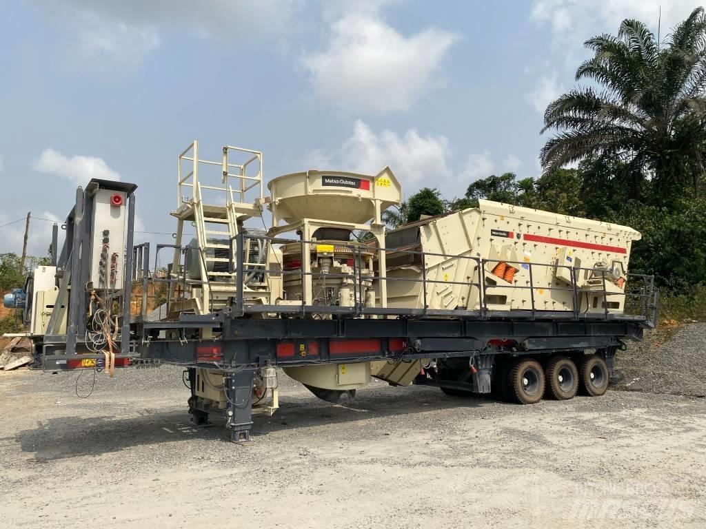 Metso NW300HPS Britadeiras
