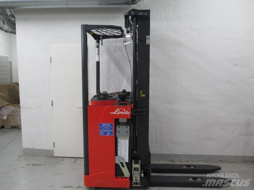 Linde L1600 TTFYS Self propelled stackers