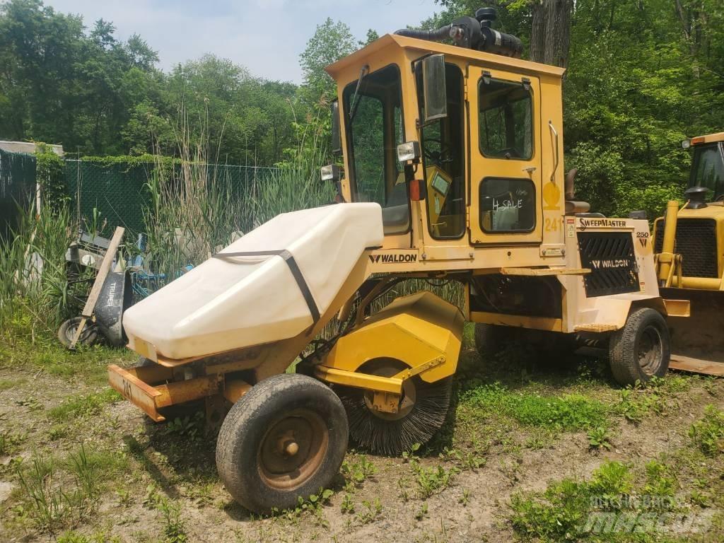  WALDIN SW250 Camiões varredores