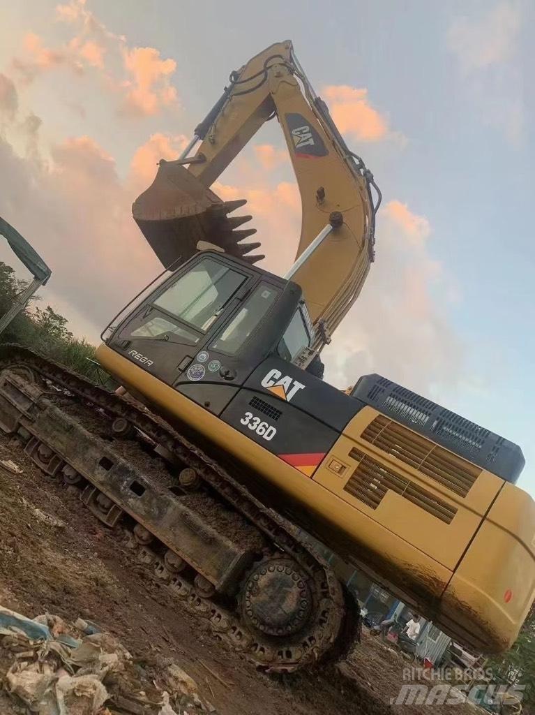 CAT 336 D Escavadoras de longo alcance