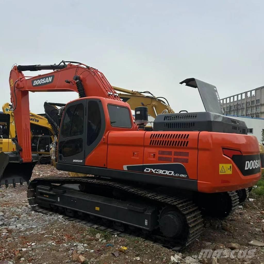 Doosan DX 300 LC-9c Escavadeiras de esteiras