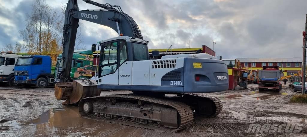 Volvo EC 240 C L Escavadeiras de esteiras