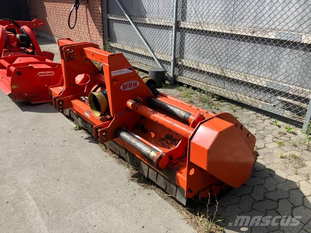 Ortolan 300 Gadanheiras e cortadores de folhas para pastos